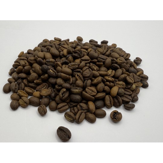El Salvador Natural – Bourbon 100 % Arabica, čerstvý charakter El Salvador Natural – Bourbon 100 % Arabica, čerstvý charakter